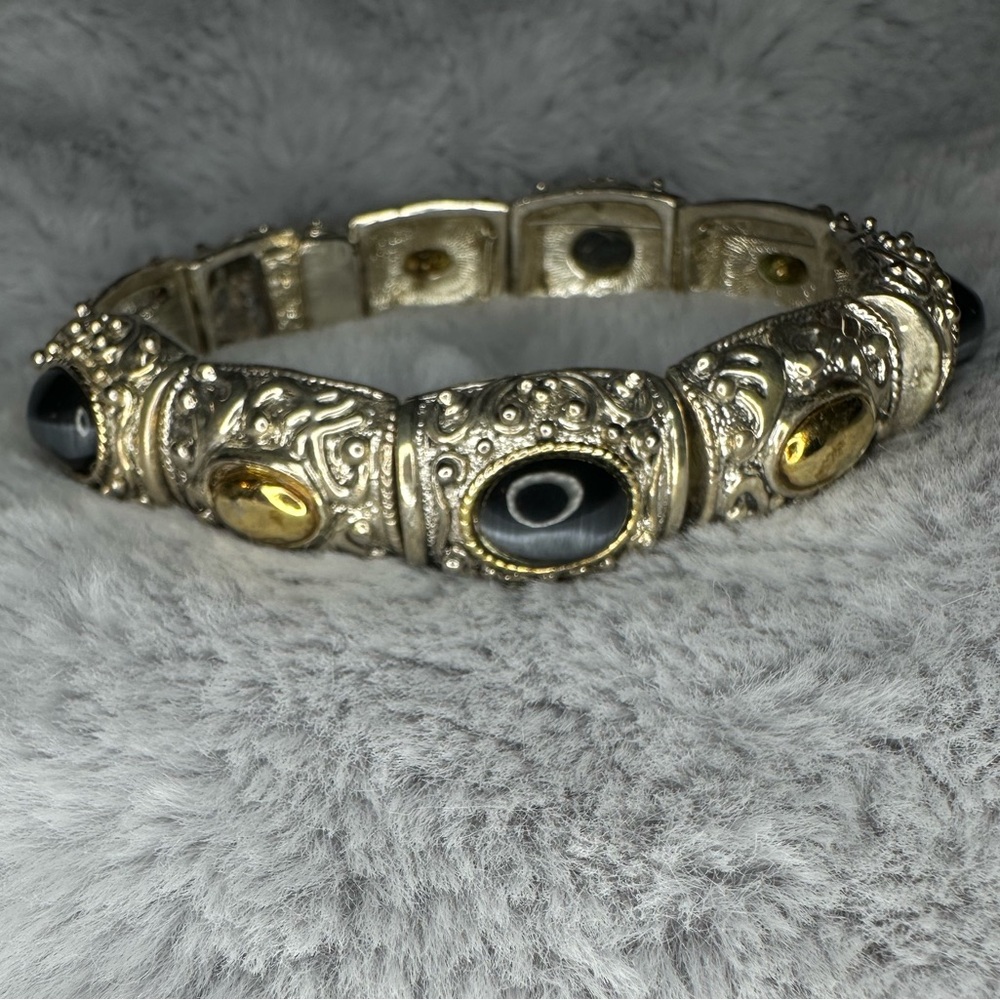 Elegant Silver and Gold Women's Bracelet